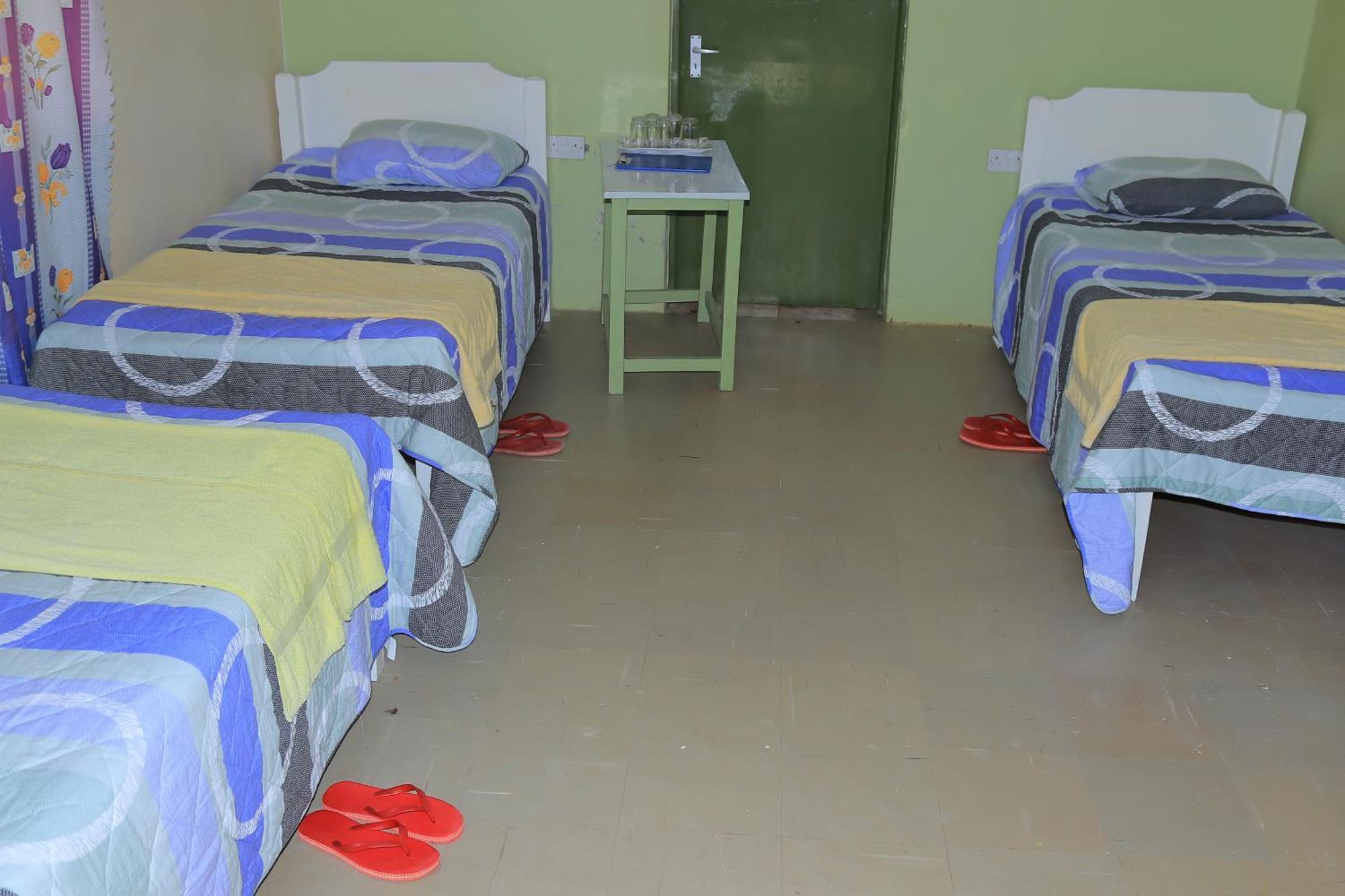 Rhino Tourist Camp Hotel Ololaimutiek Luaran gambar